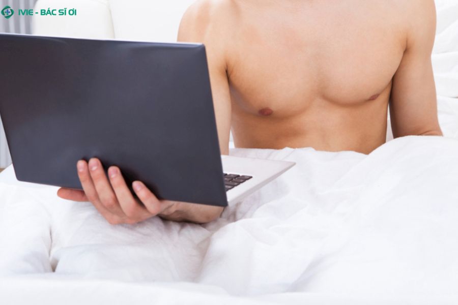 Nắm vững các nguyên tắc vệ sinh và kỹ thuật giúp nam và nữ giới thực hiện thủ dâm an toàn